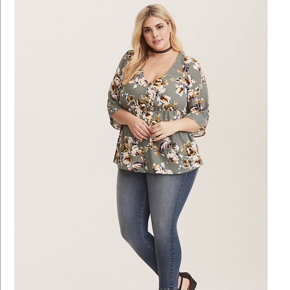 Torrid Button Front Georgette Babydoll Top - Picture 2 of 7